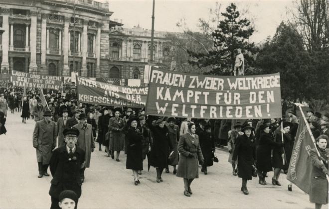 Frauentagsdemonstration 1948 in Wien, Bild: AZ-Archiv